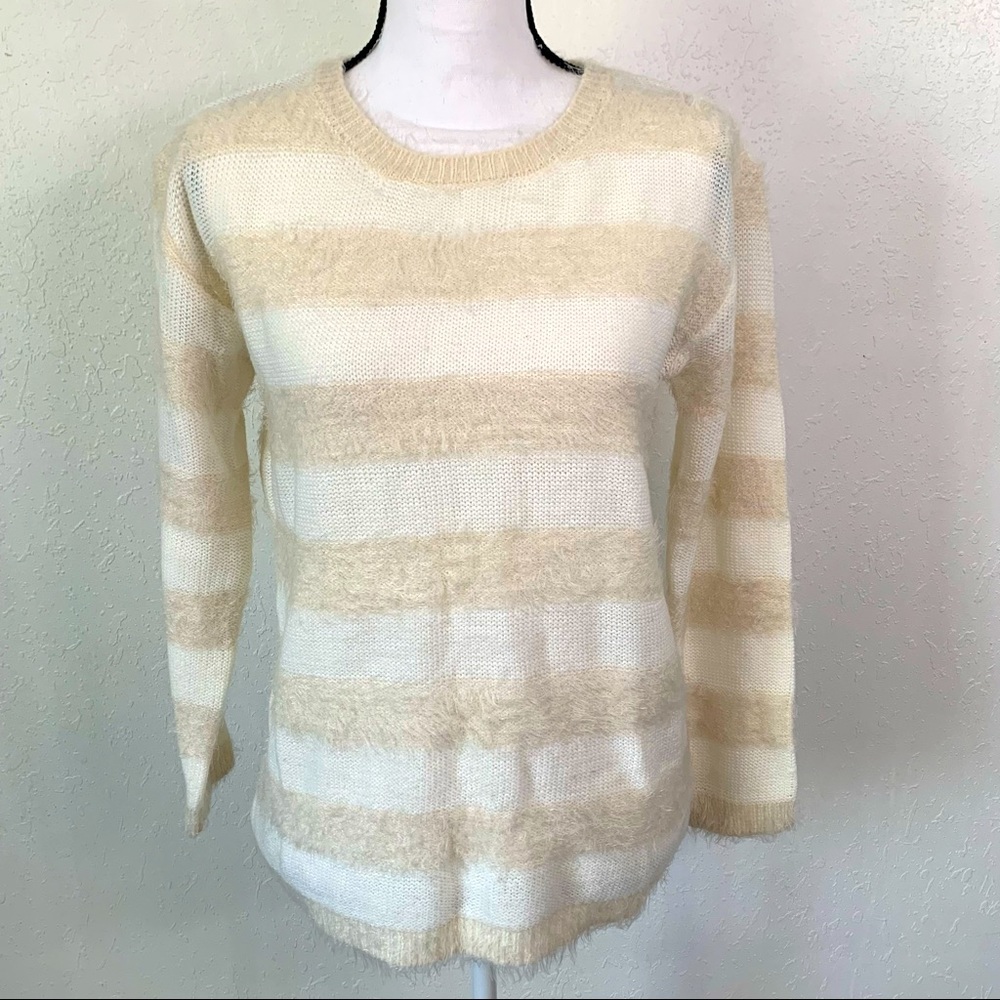 Joseph A. Womens sweater